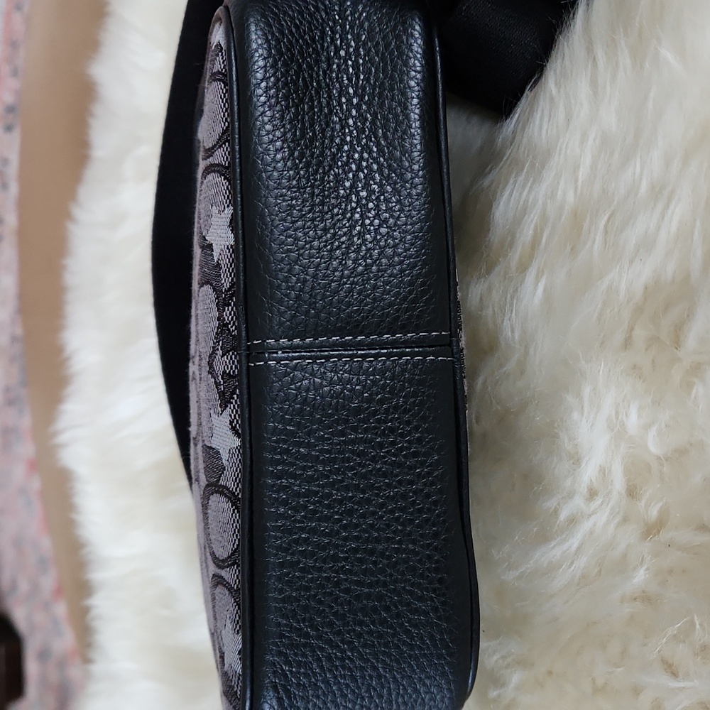 Gorgeous NWT Coach Star Emblem Jacquard Signature Mini Jamie Crossbody 🖤⭐️🎁 - Picture 6 of 16